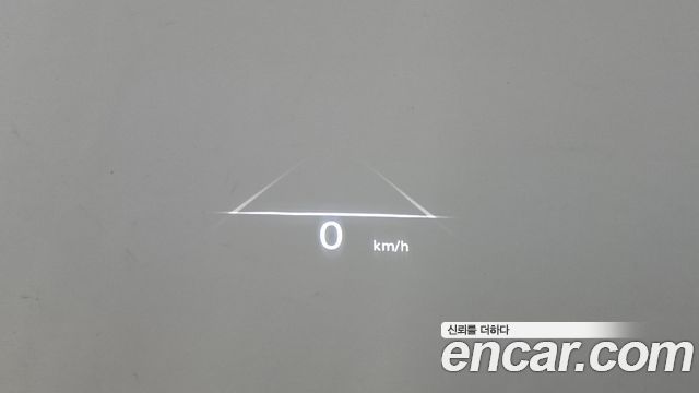 Genesis GV70 2022 — photo 23