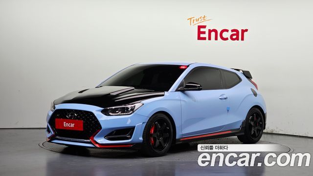 Hyundai Veloster 2019 — photo 1