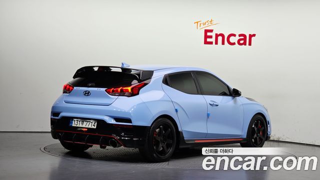 Hyundai Veloster 2019 — photo 2