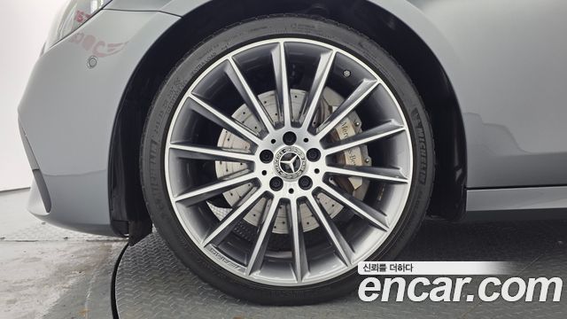 Mercedes-Benz E-Class 2021 — photo 5