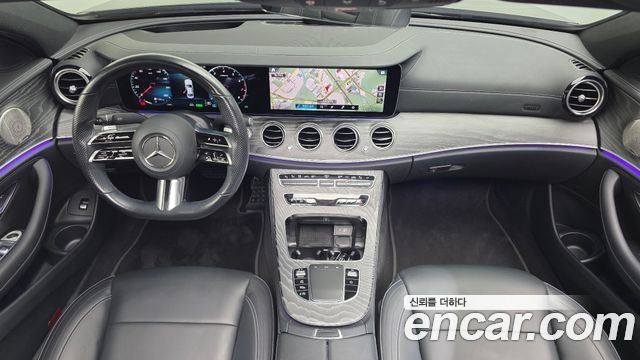 Mercedes-Benz E-Class 2021 — photo 7