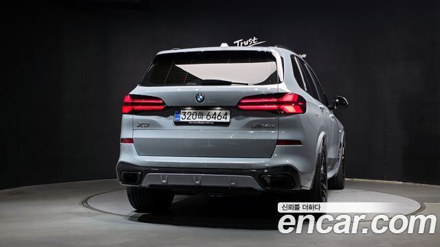 BMW X5 2026 — photo 4
