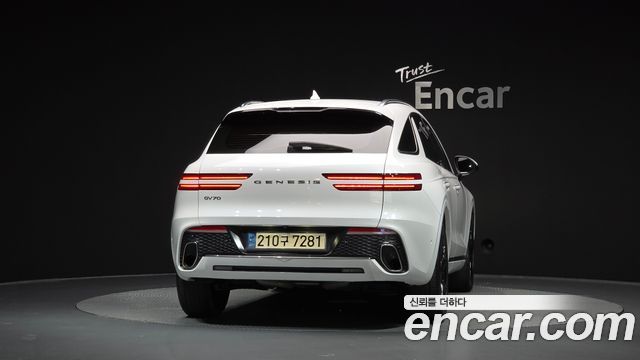 Genesis GV70 2021 — photo 4