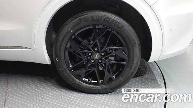Genesis GV70 2021 — photo 7
