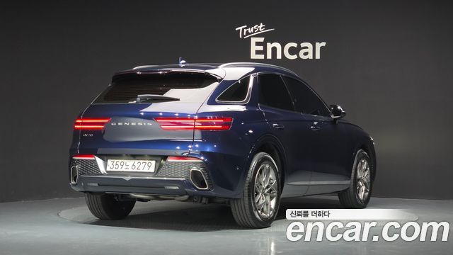 Genesis GV70 2023 — photo 2