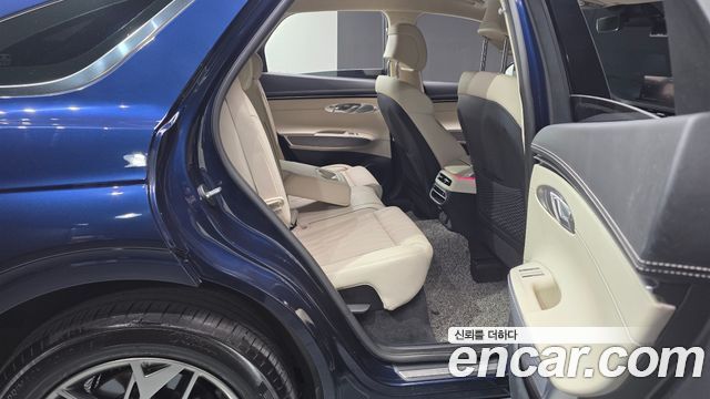 Genesis GV70 2023 — photo 18