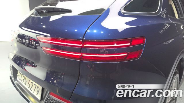 Genesis GV70 2023 — photo 9
