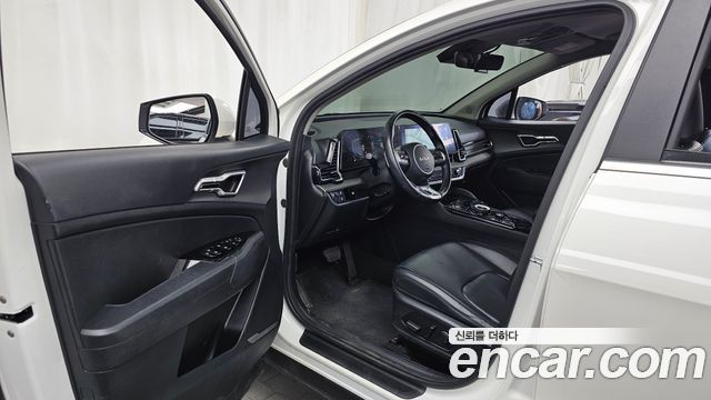 Kia Sportage 2023 — photo 13