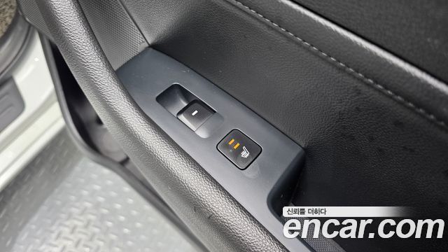 Hyundai Sonata 2017 — photo 18