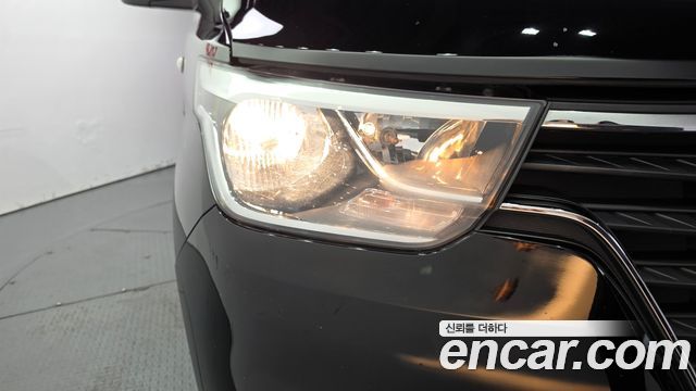 Hyundai Starex 2020 — photo 8