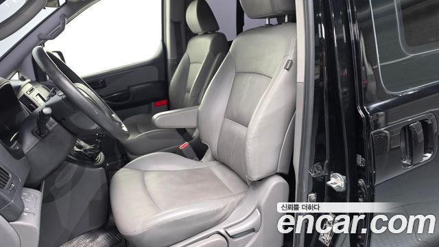 Hyundai Starex 2020 — photo 27