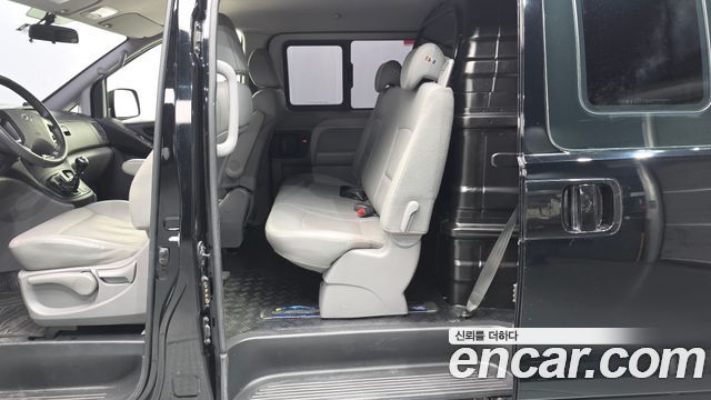 Hyundai Starex 2020 — photo 28