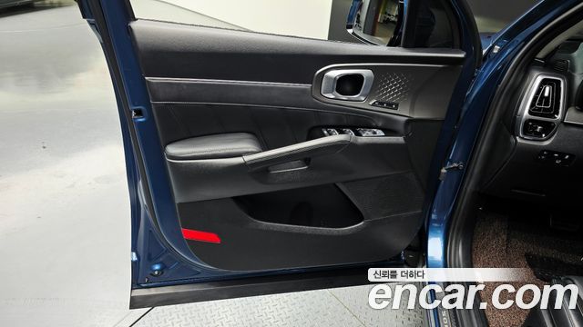 Kia Sorento 2021 — photo 14