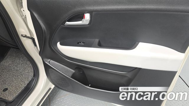 Kia RAY 2023 — photo 15