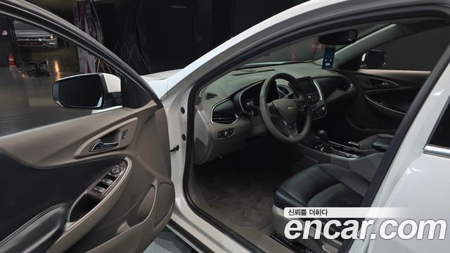 Chevrolet Korea Malibu 2017 — photo 13