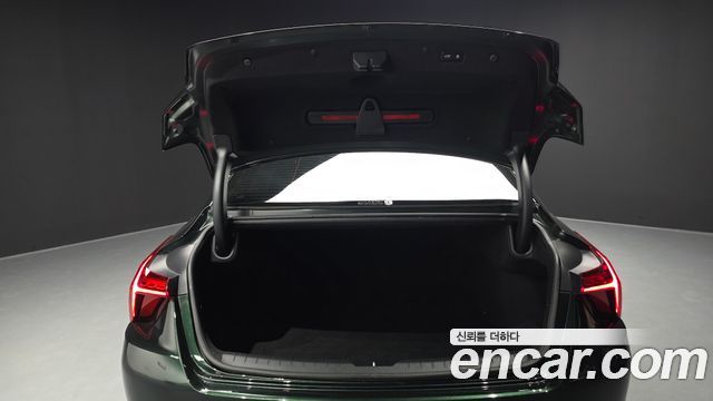 Kia K8 2022 — photo 26