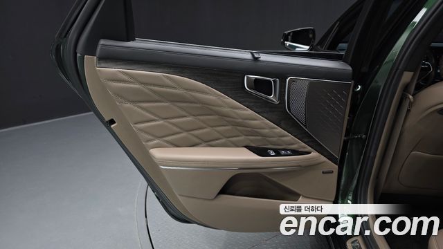 Kia K8 2022 — photo 15