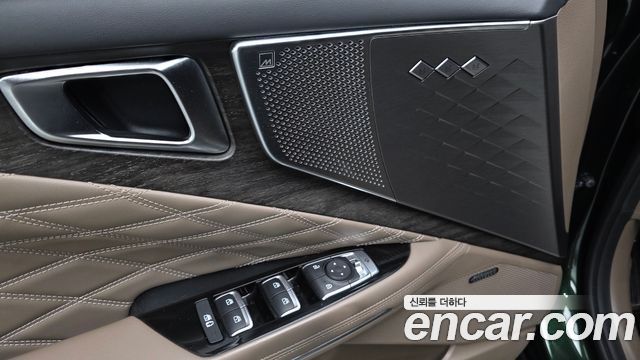 Kia K8 2022 — photo 29