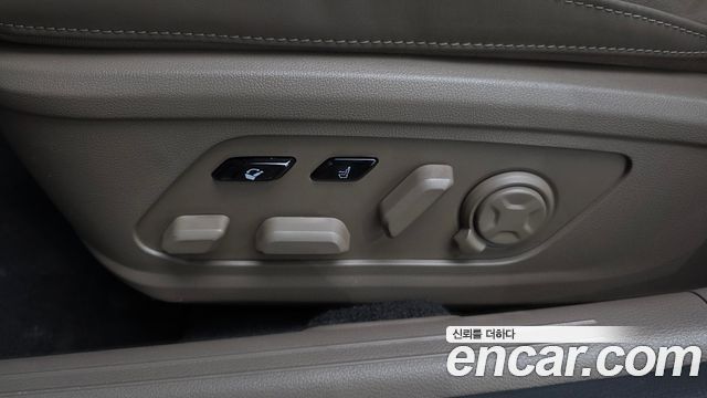 Kia K8 2022 — photo 31