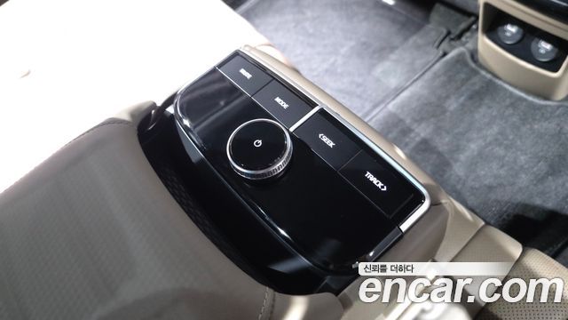 Kia K8 2022 — photo 34