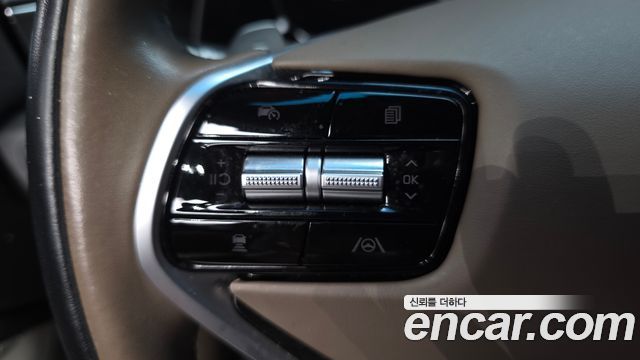 Kia K8 2022 — photo 36
