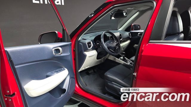 Hyundai Venue 2022 — photo 10