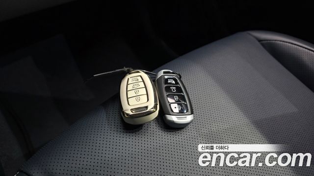 Hyundai Venue 2022 — photo 20