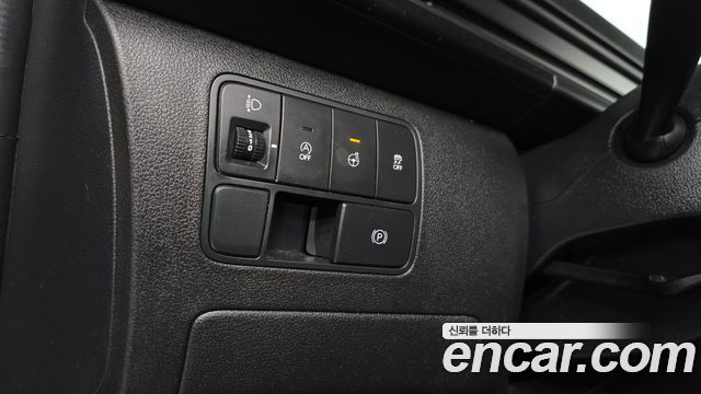 Hyundai Staria 2022 — photo 22