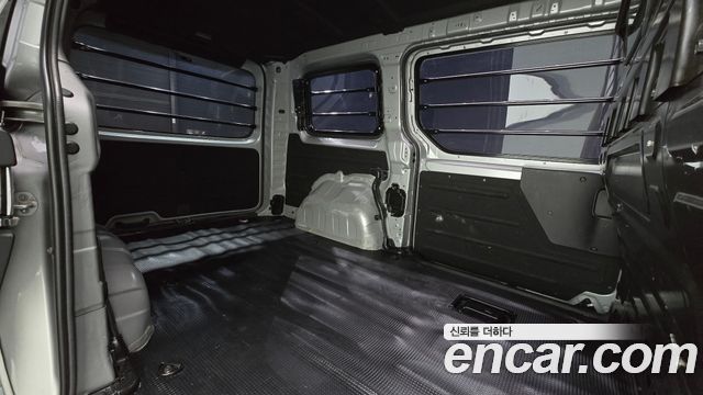 Hyundai Staria 2022 — photo 25