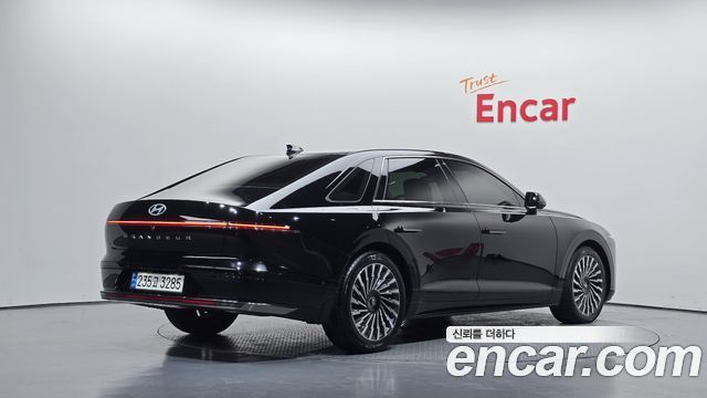 Hyundai Grandeur 2023 — photo 2
