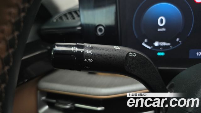 Hyundai Grandeur 2023 — photo 18