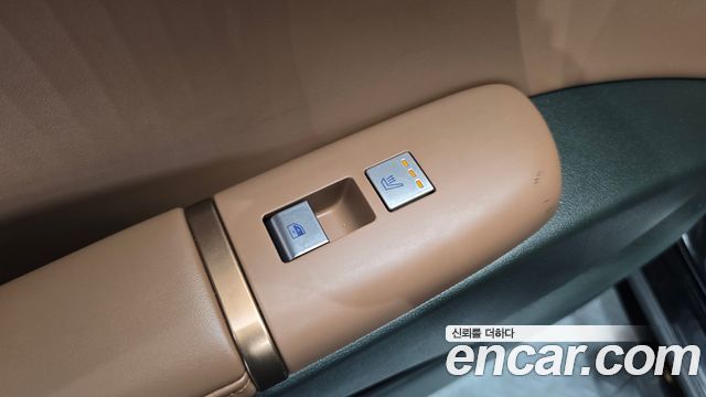 Hyundai Grandeur 2023 — photo 19