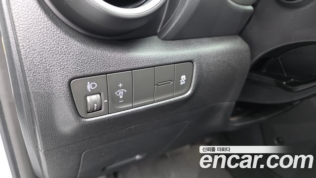 Hyundai Kona 2019 — photo 27