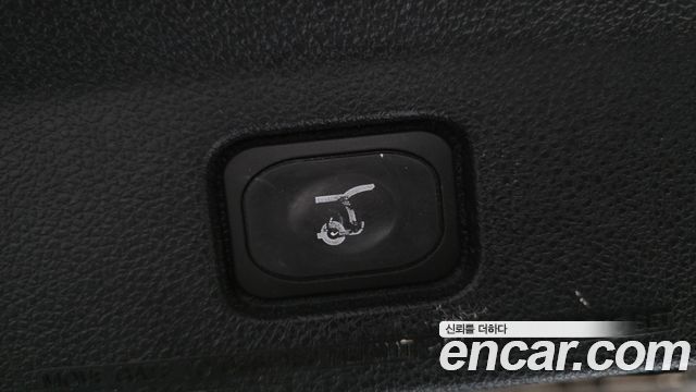 Ford Explorer 2017 — photo 20