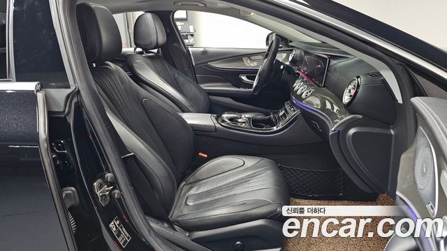 Mercedes-Benz CLS-Class 2019 — photo 17