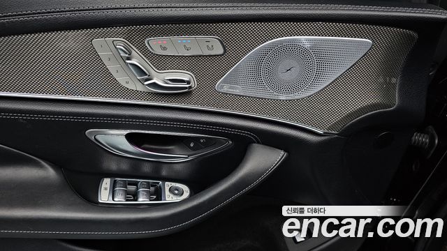 Mercedes-Benz CLS-Class 2019 — photo 26