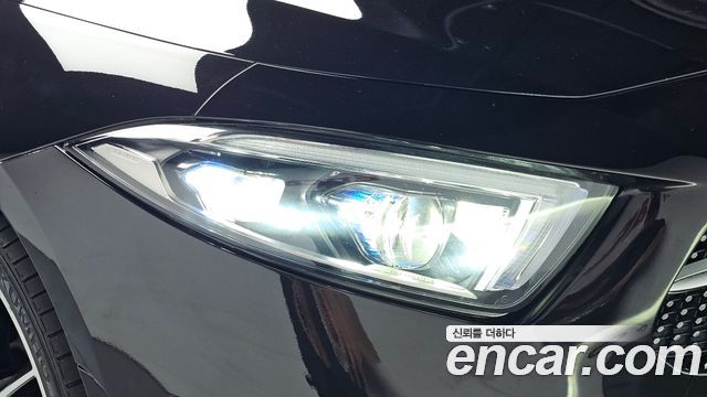Mercedes-Benz CLS-Class 2019 — photo 8