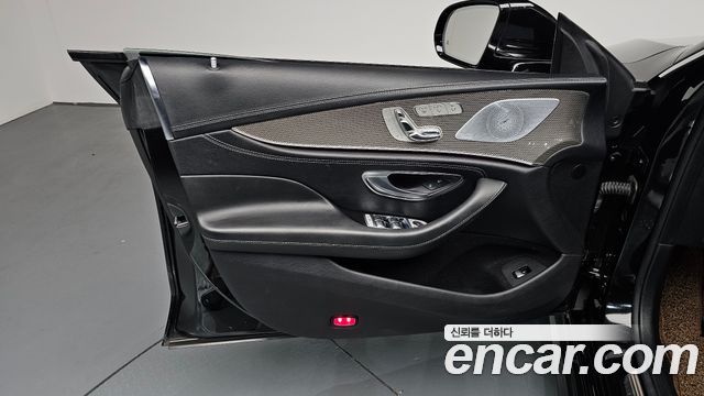 Mercedes-Benz CLS-Class 2019 — photo 14