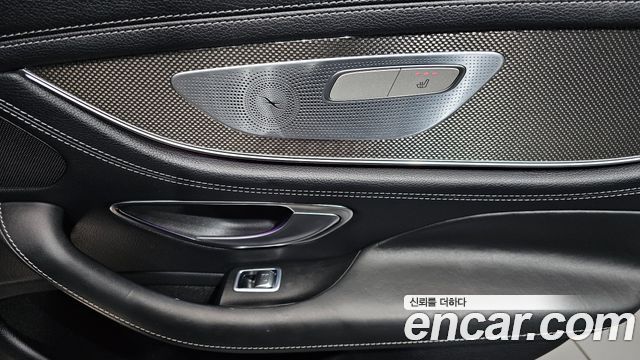 Mercedes-Benz CLS-Class 2019 — photo 30
