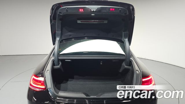 Mercedes-Benz CLS-Class 2019 — photo 32
