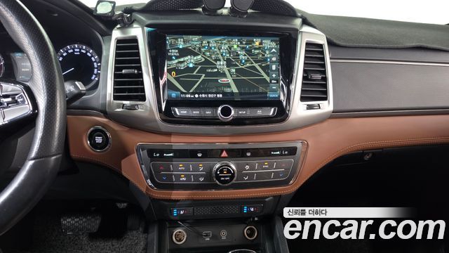 KG Mobility Rexton 2019 — photo 20