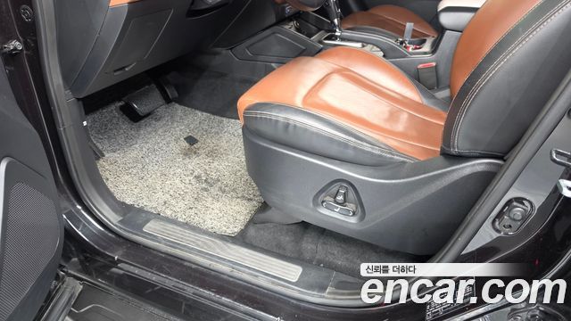 KG Mobility Rexton 2019 — photo 31