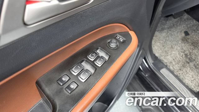 KG Mobility Rexton 2019 — photo 33