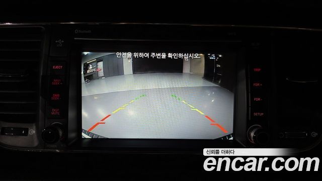 Kia Canival 2016 — photo 16