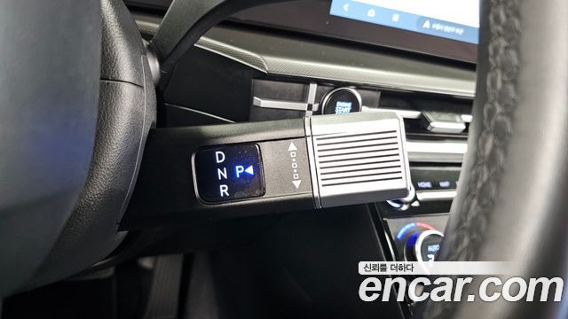 Hyundai Santafe 2024 — photo 12