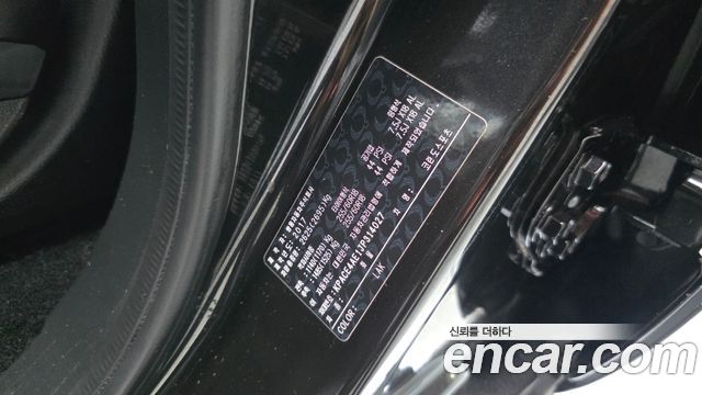KG Mobility KORANDO 2018 — photo 32