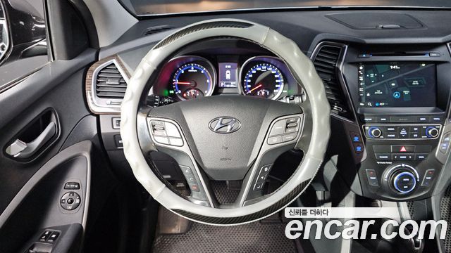 Hyundai Santafe 2015 — photo 12