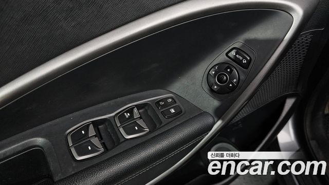 Hyundai Santafe 2015 — photo 16