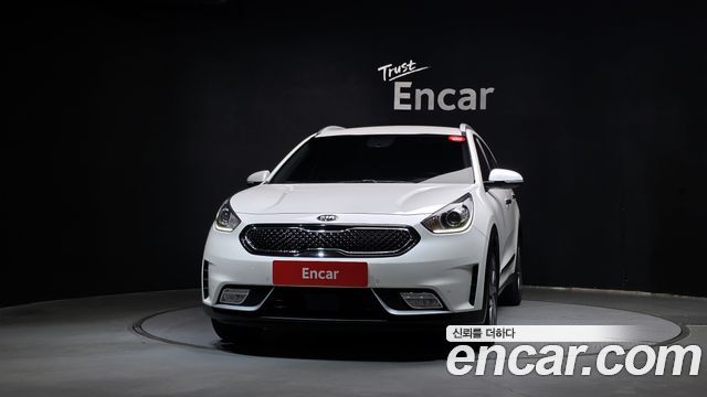 Kia Niro 2017 — photo 3