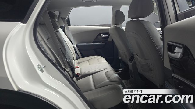 Kia Niro 2017 — photo 17